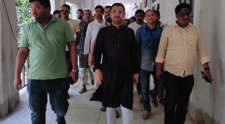 যুবলীগ নেতা জেম হত্যা মামলায় চাঁপাইনবাবগঞ্জ পৌর মেয়র কারাগারে